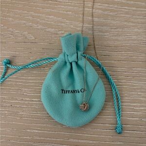 Tiffany & Co. knot pendant necklace - sterling silver